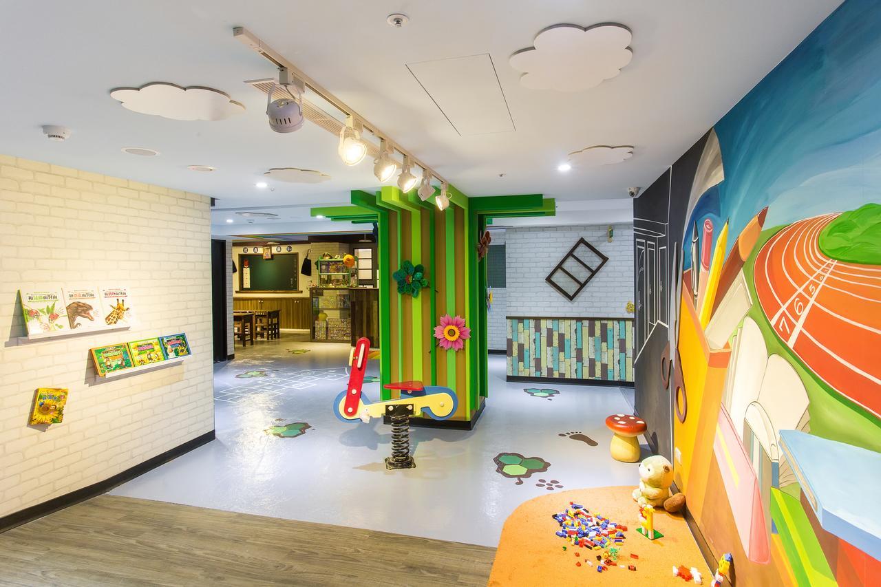 Rf Hotel - Sanchong Taipei Exterior photo